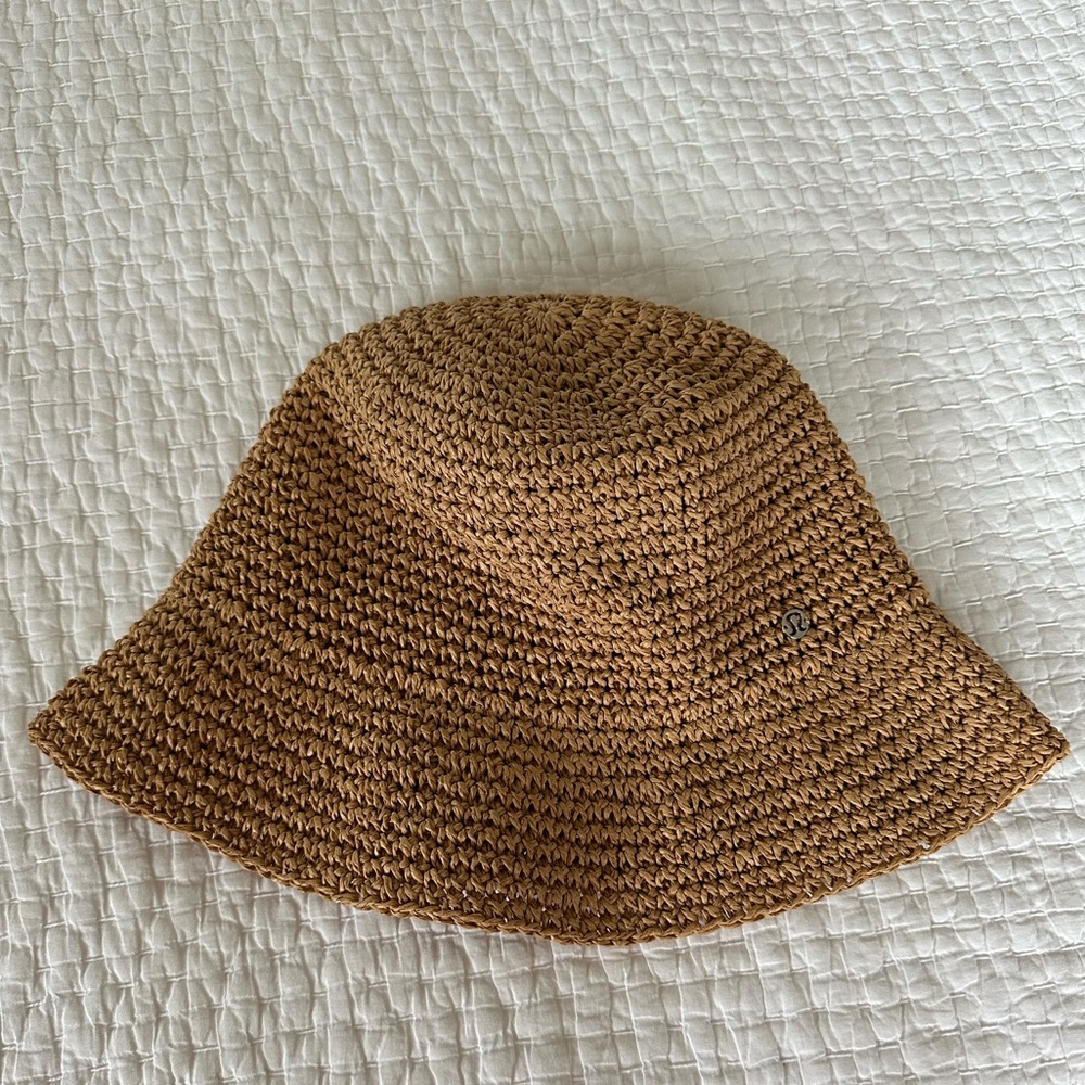 lululemon Crochet Bucket Hat Size XS/S